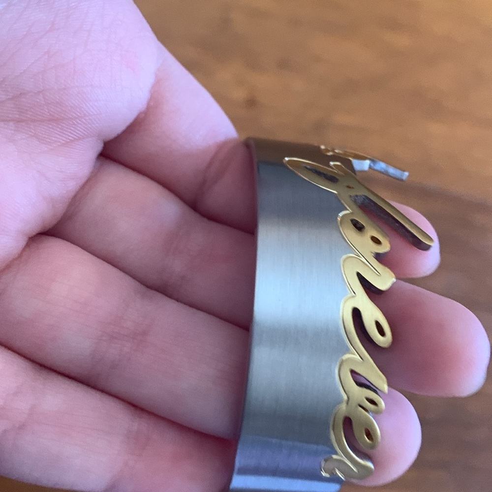 Rustic cuff bracelet - Picture 3 of 5
